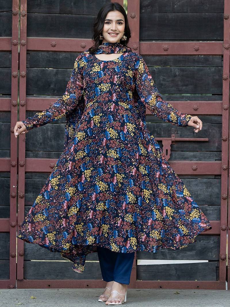 Floral Printed Round Neck Long Sleeves Gotta Patti Kurta with Trousers & Dupatta