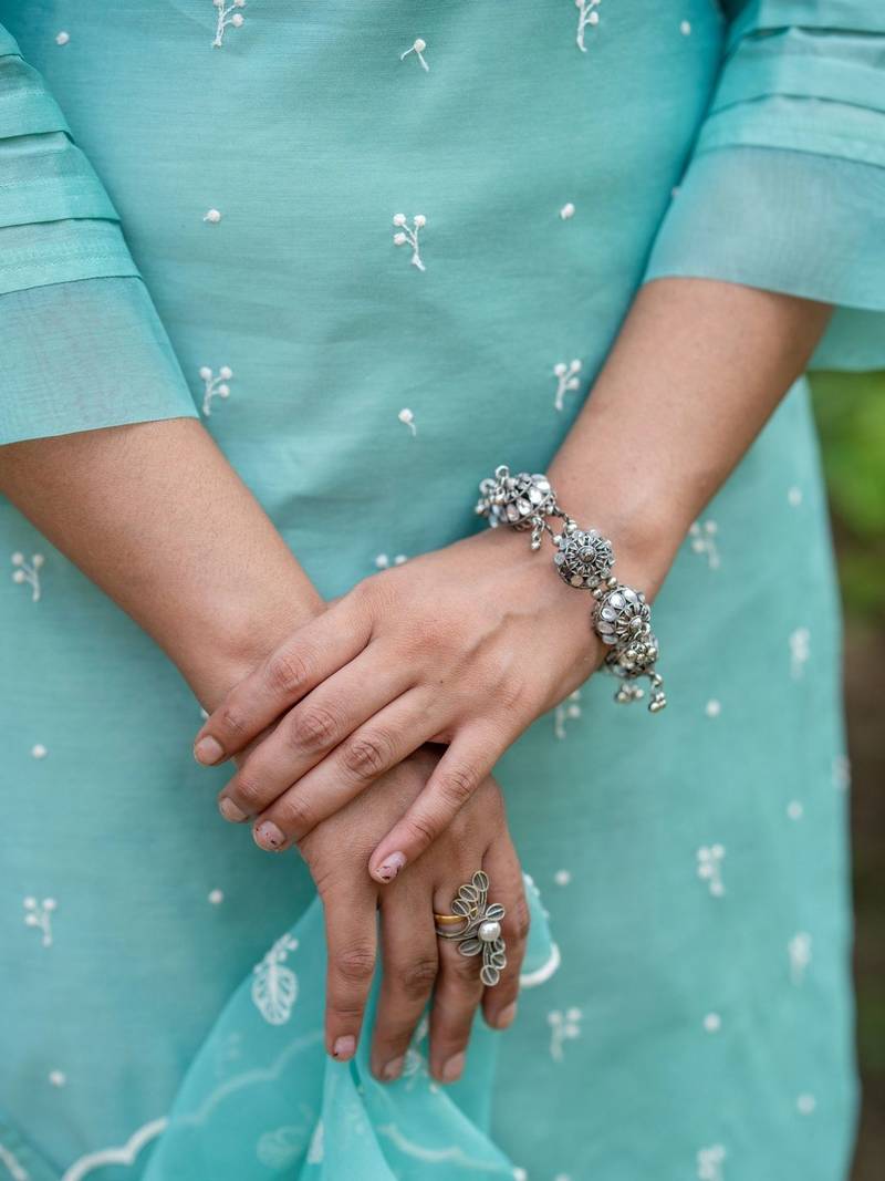 Women Ethnic Motifs Embroidered Regular Thread Work Chanderi Silk Kurta with Trousers & With Dupatta