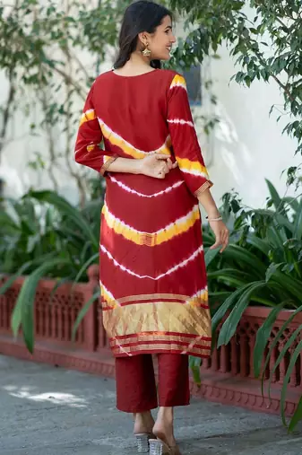 Women Dyed Regular Kurta with Trousers & With Dupatta