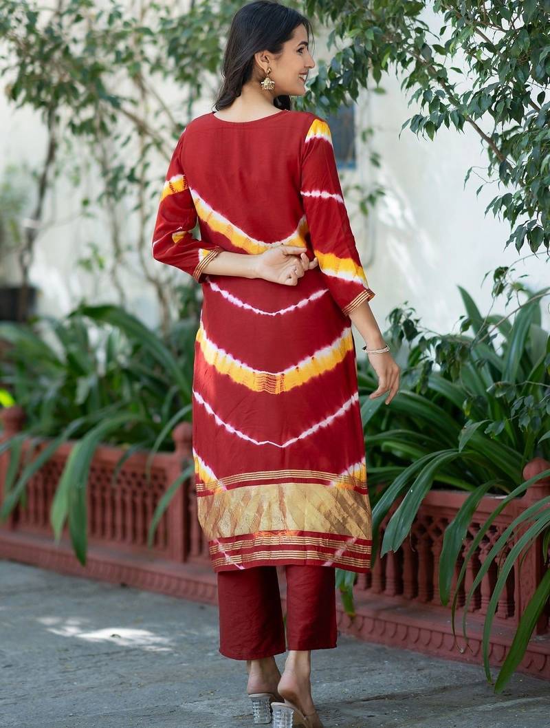 Women Dyed Regular Kurta with Trousers & With Dupatta