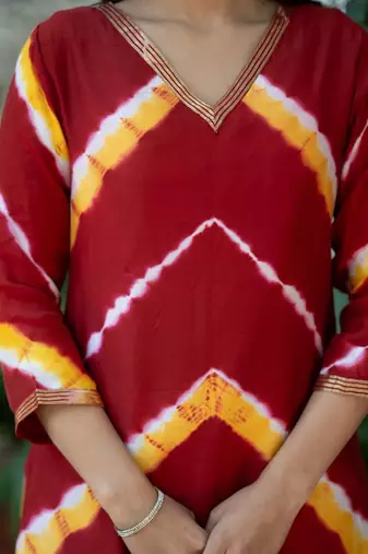 Women Dyed Regular Kurta with Trousers & With Dupatta