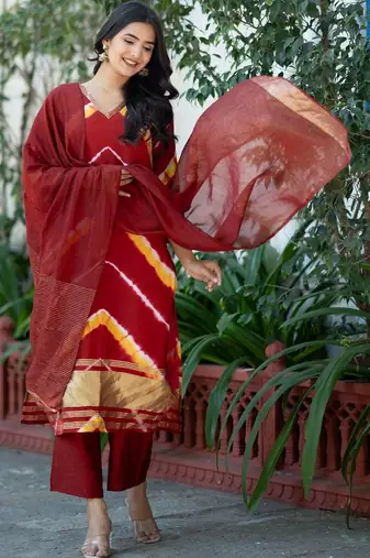 Women Dyed Regular Kurta with Trousers & With Dupatta