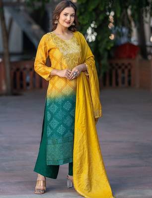 Women Ethnic Motifs Dyed Regular Thread Work Kurta with Palazzos & With Dupatta 1