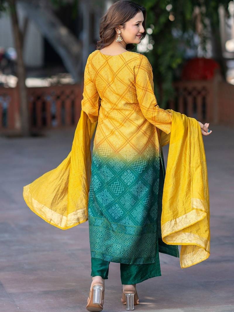 Women Ethnic Motifs Dyed Regular Thread Work Kurta with Palazzos & With Dupatta