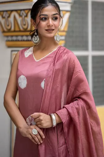 Bandhani Dyed Regular Pure Silk Kurta With Trousers & Dupatta
