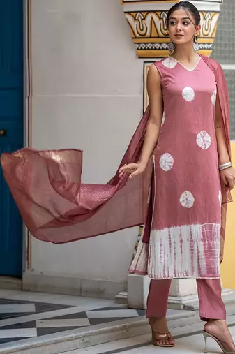 Bandhani Dyed Regular Pure Silk Kurta With Trousers & Dupatta