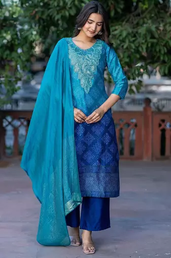 Women Ethnic Motifs Printed Regular Sequinned Kurta with Trousers & With Dupatta