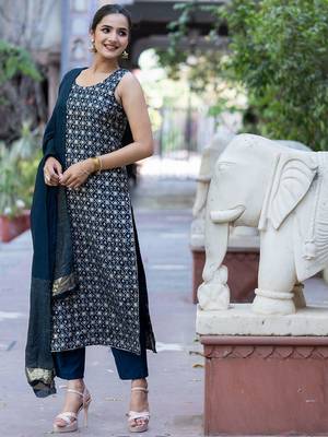 Floral Printed Round Neck Pure Silk Jacquard Straight Kurta with Trousers & Dupatta 4