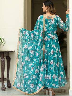 Floral Printed Regular Gotta Patti Kurta With Churidar & Dupatta 5