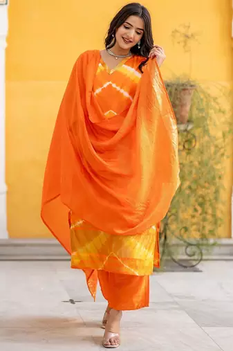 Leheriya Dyed V-Neck Pure Silk Straight Kurta With Trousers & Dupatta