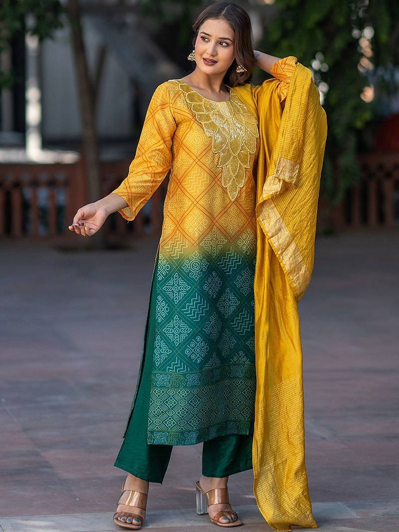 Women Dyed Kurta with Palazzo & Dupatta