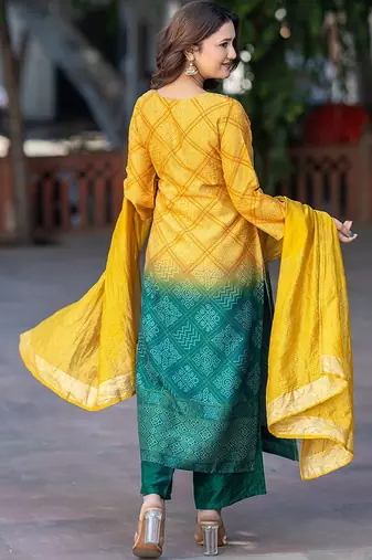 Women Dyed Kurta with Palazzo & Dupatta