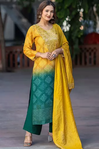 Women Dyed Kurta with Palazzo & Dupatta
