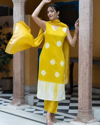 Shibori Dyed V-Neck Pure Silk Straight Kurta with Trousers & Dupatta 1