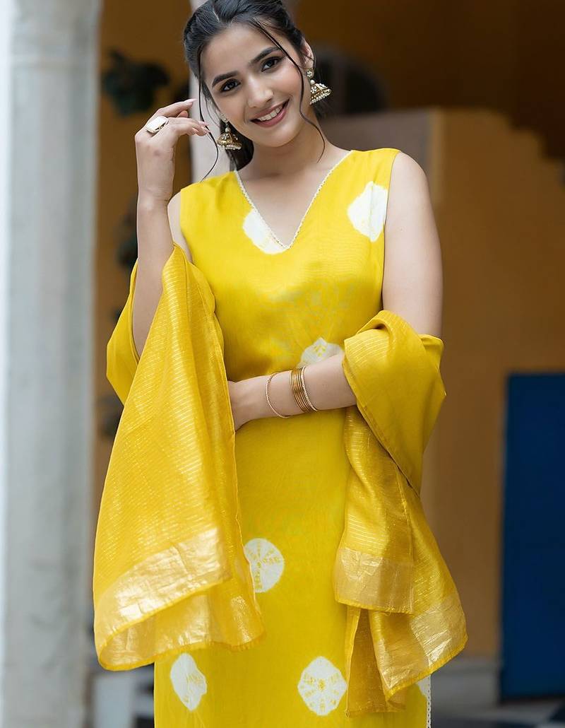 Shibori Dyed V-Neck Pure Silk Straight Kurta with Trousers & Dupatta