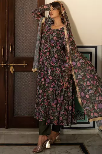 Floral Printed Round Neck Long Sleeves Anarkali Kurta with Trousers & Dupatta