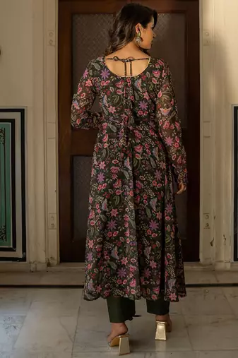 Floral Printed Round Neck Long Sleeves Anarkali Kurta with Trousers & Dupatta