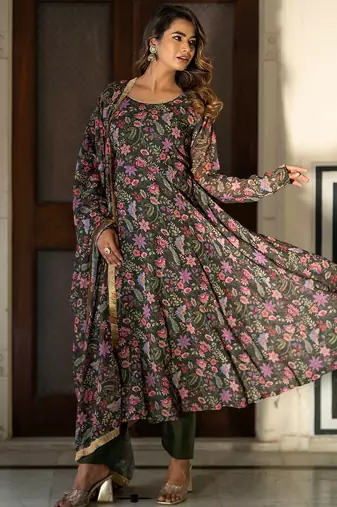 Floral Printed Round Neck Long Sleeves Anarkali Kurta with Trousers & Dupatta