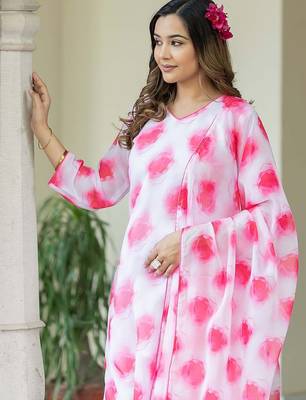 Floral Printed Regular Kurta with Trousers & With Dupatta 7