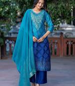 Bandhani Printed Sequinned Round Neck Kurta with Trousers & Dupatta