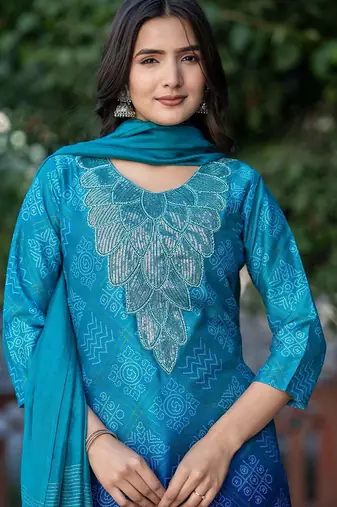 Bandhani Printed Sequinned Round Neck Kurta with Trousers & Dupatta