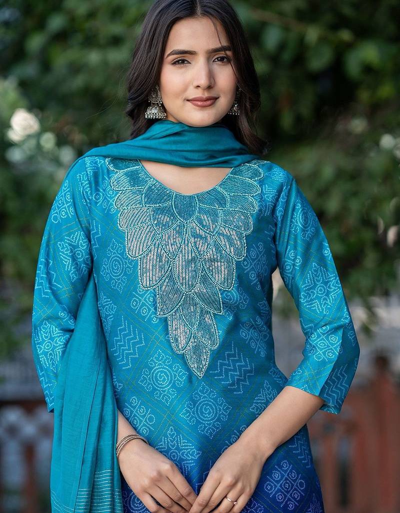 Bandhani Printed Sequinned Round Neck Kurta with Trousers & Dupatta