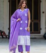 Women Dyed Regular Pure Silk Kurta with Trousers & With Dupatta