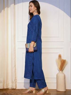 Women Ethnic Motifs Embroidered Regular Thread Work Kurta with Palazzos 7