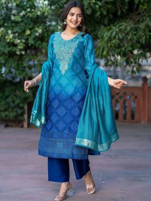 Women Ethnic Motifs Printed Regular Kurta with Palazzos & With Dupatta 1