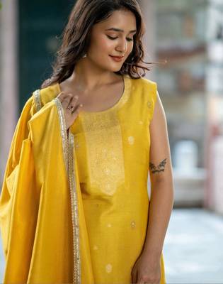 Women Ethnic Motifs Regular Gotta Patti Pure Silk Kurta with Trousers & With Dupatta 7