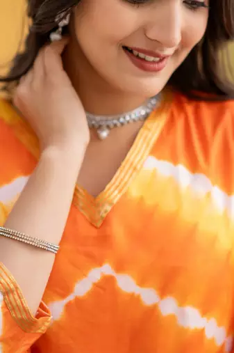 Women Dyed Regular Pure Silk Kurta with Trousers & With Dupatta