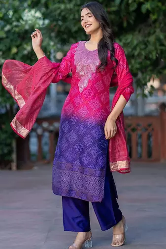 Women Bandhani Embroidered Kurta with Trousers & Dupatta