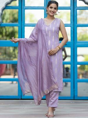 Floral Woven Design Regular Gotta Patti Pure Silk Kurta With Trousers & Dupatta 1
