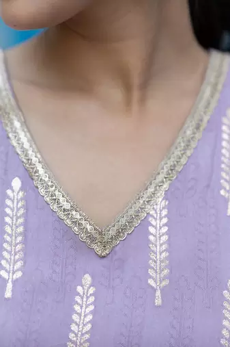 Floral Woven Design Regular Gotta Patti Pure Silk Kurta With Trousers & Dupatta