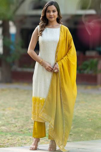 Ethnic Motifs Regular Pure Silk Kurta with Trousers & With Dupatta