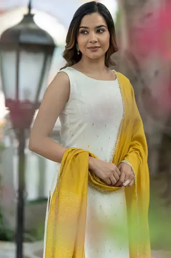 Ethnic Motifs Regular Pure Silk Kurta with Trousers & With Dupatta
