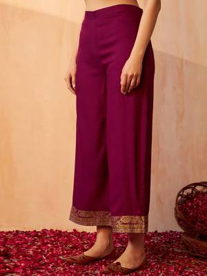 Bandhani Printed Zari V-Neck Sleeveless Straight Kurta With Palazzo 7