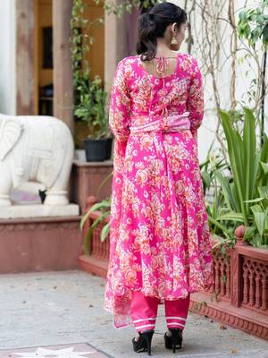 Women Floral Printed Angrakha Kurta with Trousers & With Dupatta 5