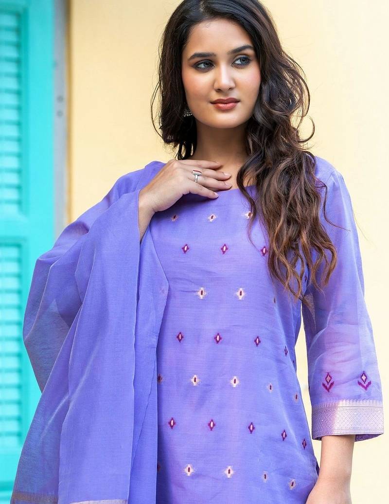 Women Ethnic Motifs Regular Kurta with Trousers & With Dupatta