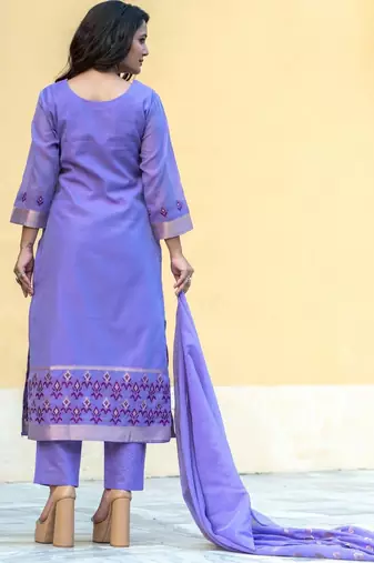 Women Ethnic Motifs Regular Kurta with Trousers & With Dupatta