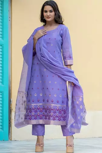 Women Ethnic Motifs Regular Kurta with Trousers & With Dupatta
