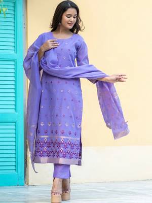Women Ethnic Motifs Regular Kurta with Trousers & With Dupatta 6