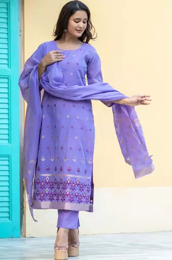 Women Ethnic Motifs Regular Kurta with Trousers & With Dupatta