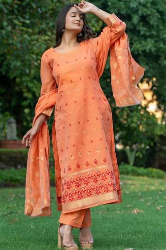 Women Ethnic Motifs Regular Kurta with Trousers & With Dupatta