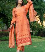 Women Ethnic Motifs Regular Kurta with Trousers & With Dupatta
