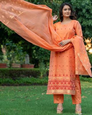 Women Ethnic Motifs Regular Kurta with Trousers & With Dupatta 3