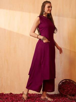 Gotta Patti Round Neck Sleeveless Straight Kurta With Palazzo 3