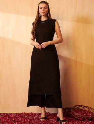Gotta Patti Round Neck Sleeveless Straight Kurta With Palazzo 1