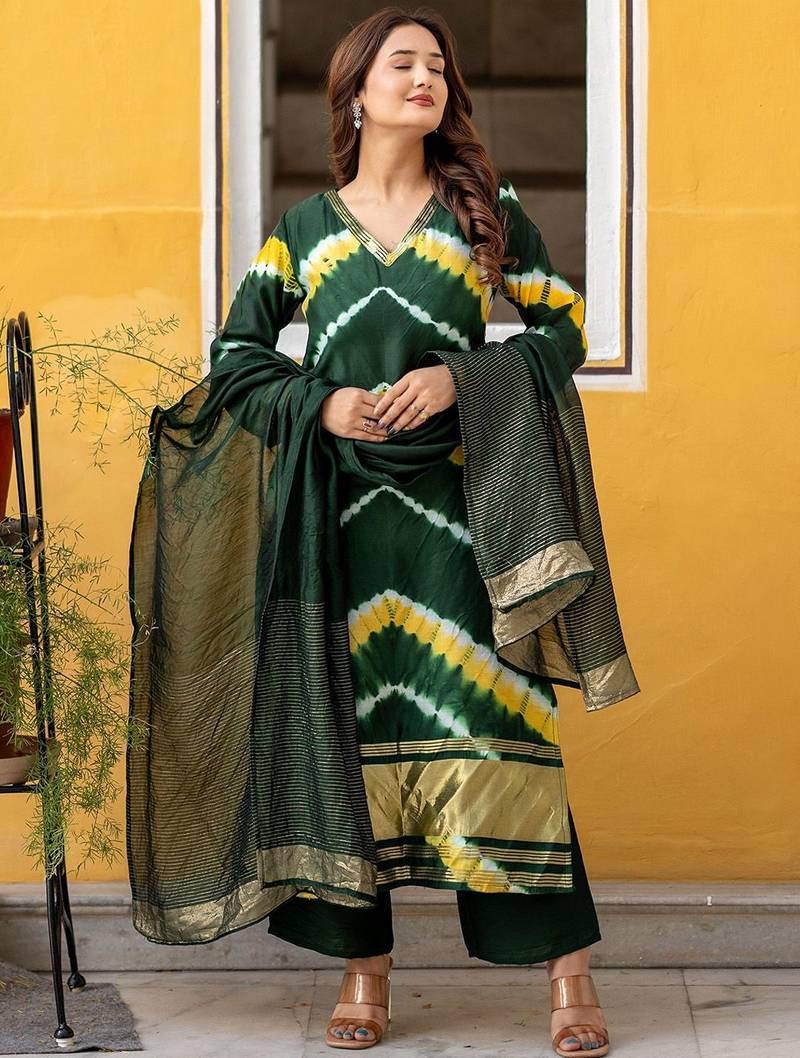 Women Leheriya Dyed Silk Kurta with Palazzo & Dupatta