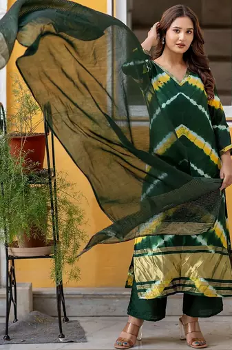 Women Leheriya Dyed Silk Kurta with Palazzo & Dupatta